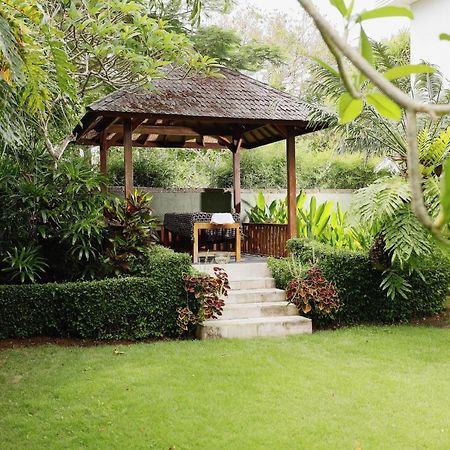 Villa Uma Nina Jimbaran Exterior foto